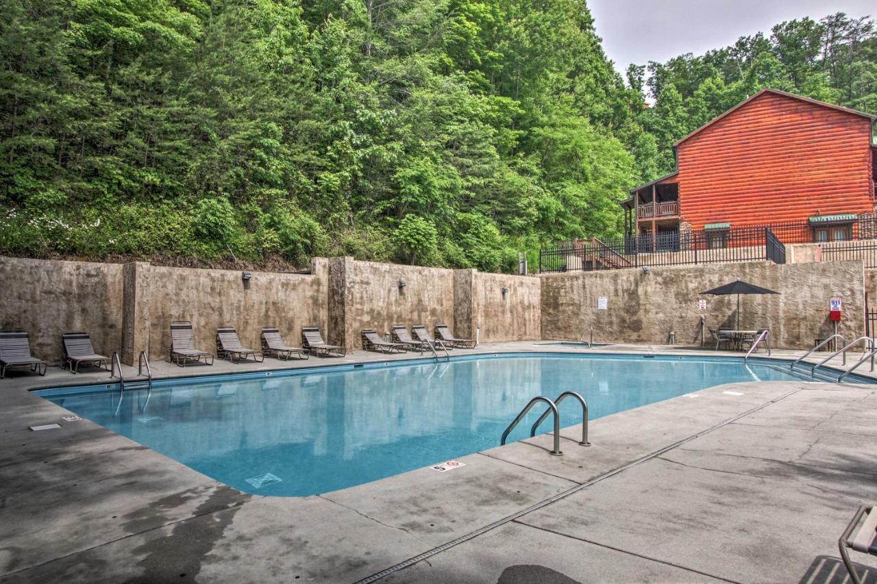 Pigeon Forge Family Cabin With Resort Pool And Hot Tub Exteriér fotografie